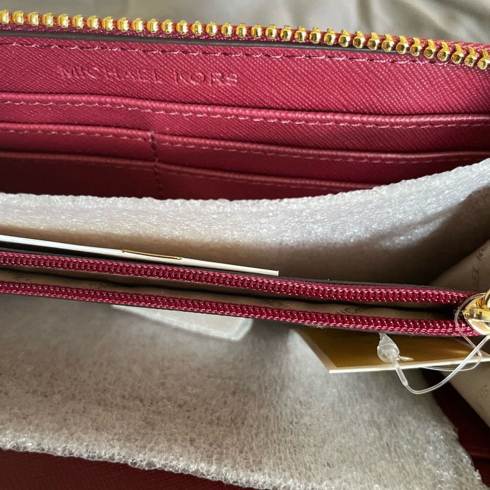 Nw Michael kors - Picture 9 of 12